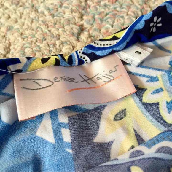 NWOT Designer DENISE HAJJAR Blue/Yellow Boatneck Stretch Top, size SMALL - Picture 3 of 3